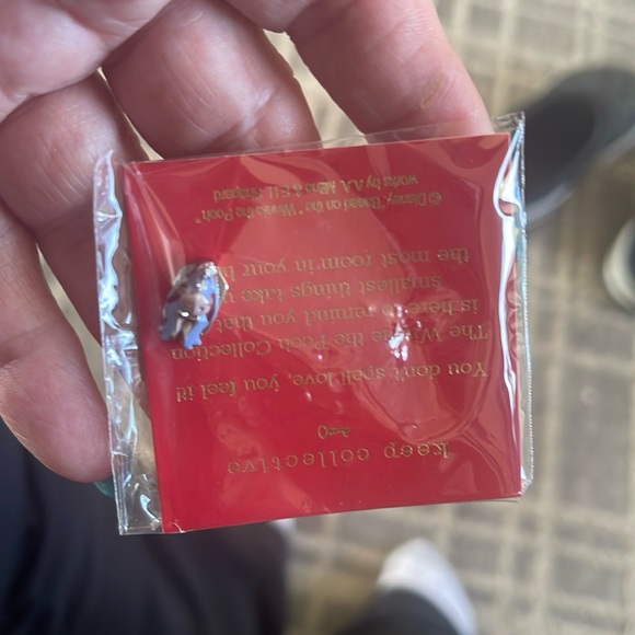 Keep Collective/Disney Eeyore Charm - Picture 2 of 3